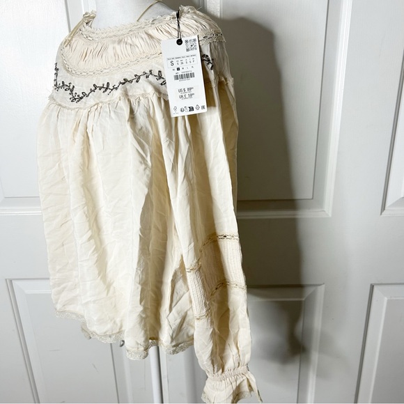 NWT Zara cream beaded lace blouse (size small) - Picture 4 of 8